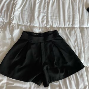 Boohoo dress shorts